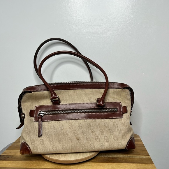 Dooney & Bourke Signature Anniversary Pocket Tote Satchel - Picture 3 of 12